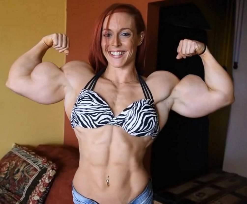 Female biceps cum